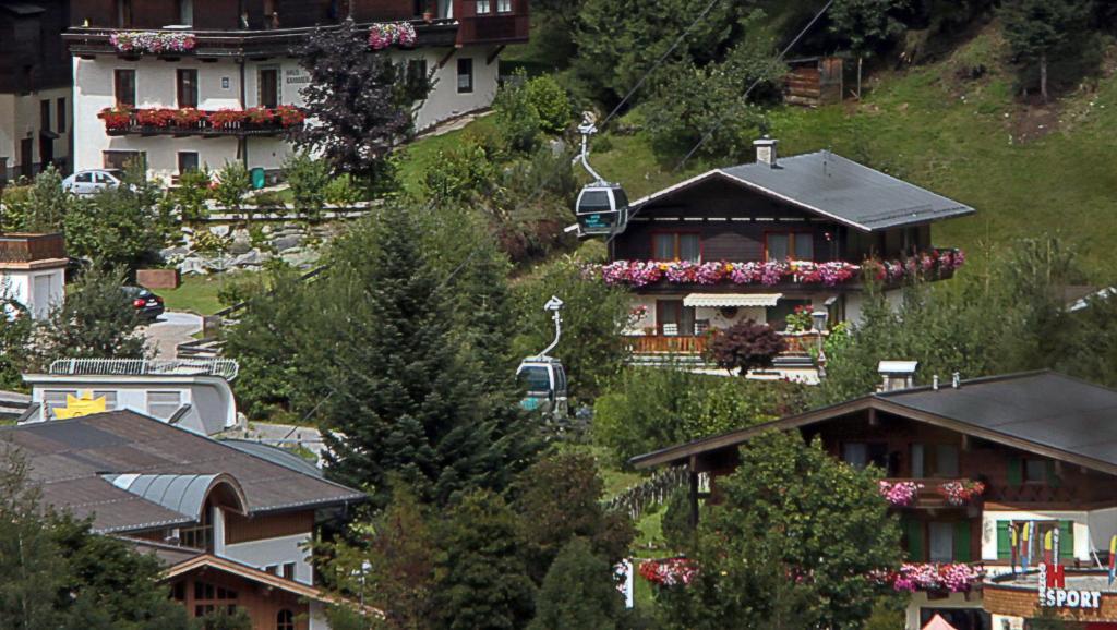 Neukirchen am Großvenediger Privatzimmer Kammerlander חדר תמונה